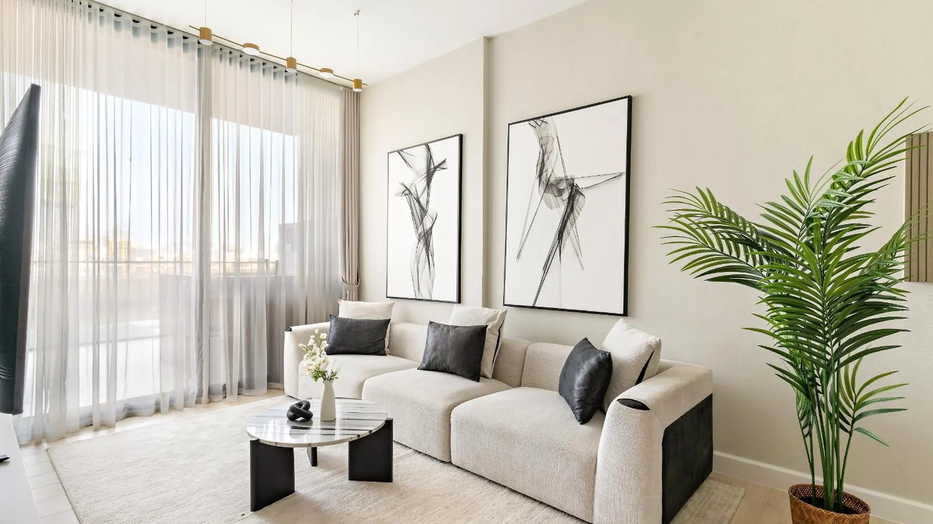 Vayk - Luxurious 2 Bd With Private Jacuzzi In Jvc Apartment Dubai