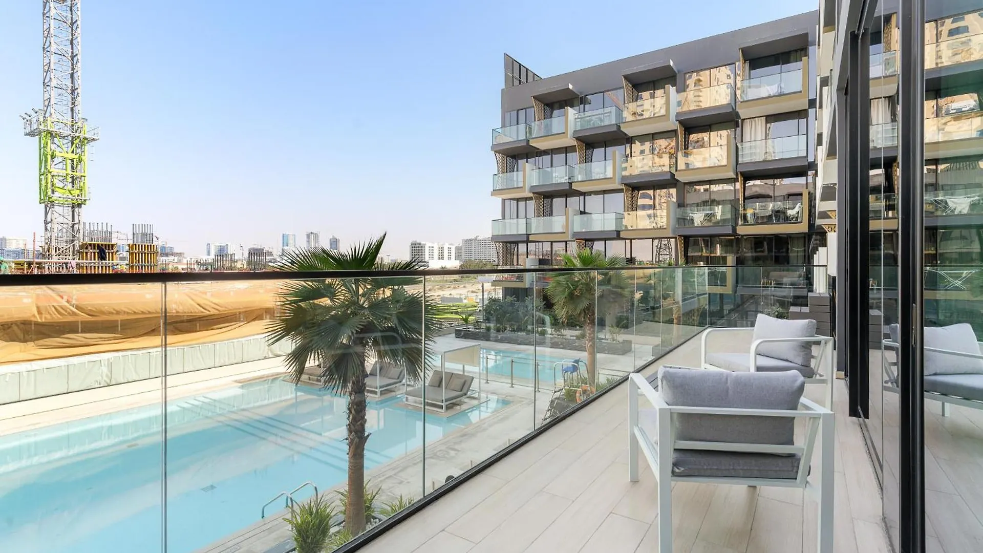 Vayk - Luxurious 2 Bd With Private Jacuzzi In Jvc Apartment Dubai