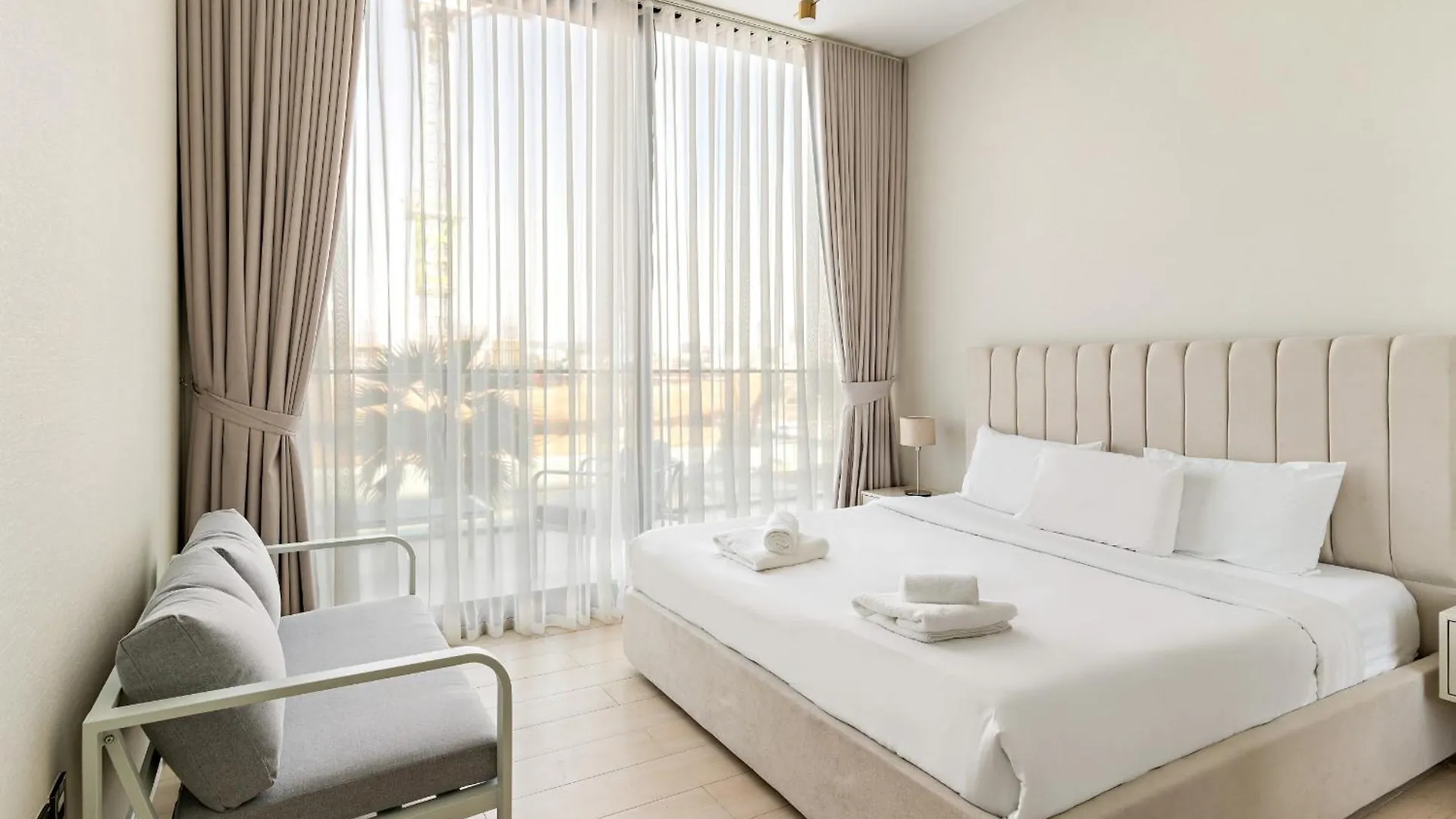 Vayk - Luxurious 2 Bd With Private Jacuzzi In Jvc Apartment Dubai